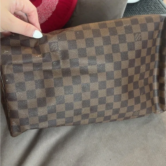 Louis Vuitton Speedy Bag - Picture 4 of 10